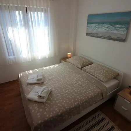 Apartments Nikola Novi Vinodolski Exterior photo