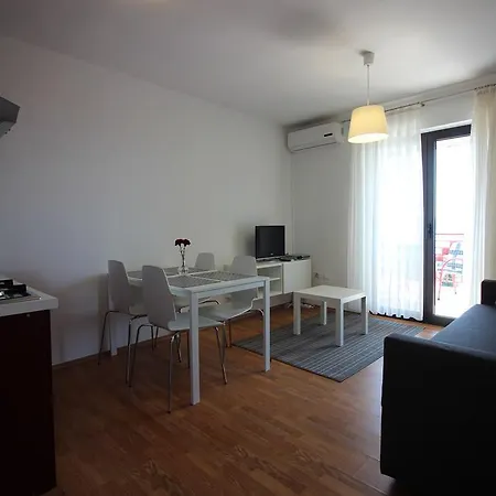 Apartments Nikola Novi Vinodolski Exterior photo