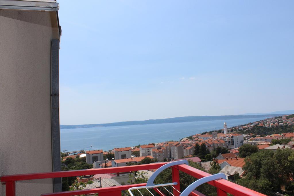 Nikola Apartment
