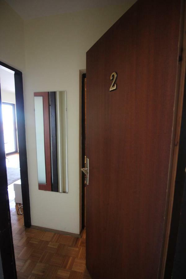 Nikola Apartment *
